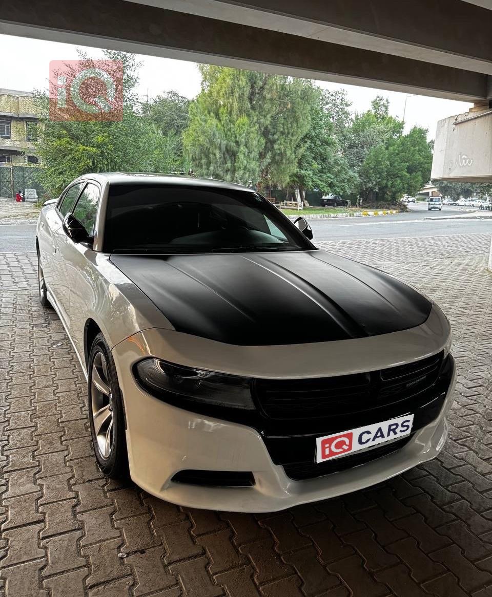 دودج تشارجر